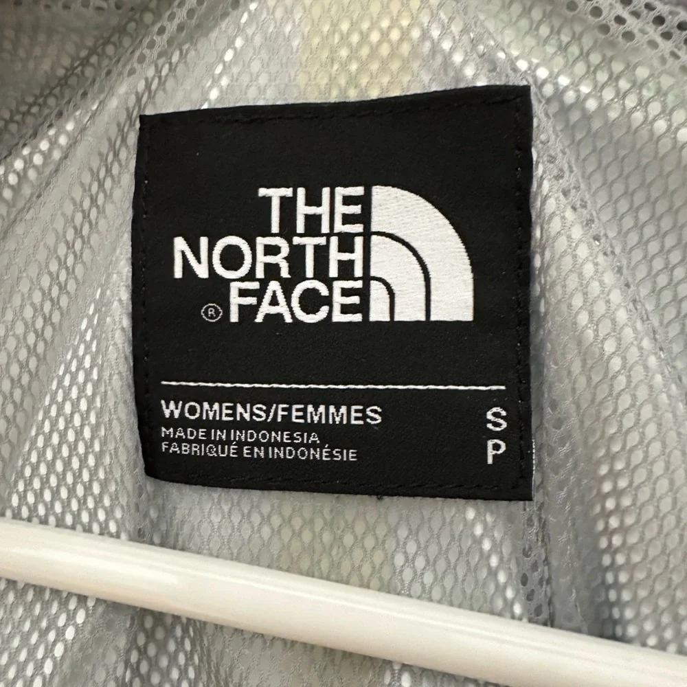 North Face jacket rain coat size Small like new - Picture 6 of 10